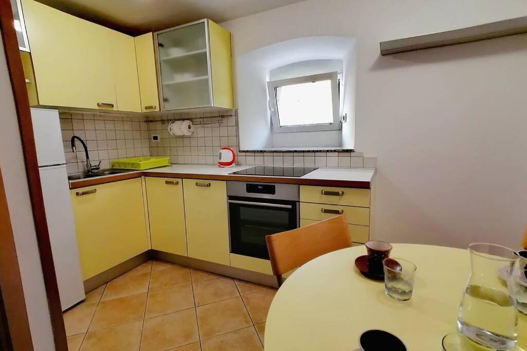 Apartment Veli Dvor Cres Bagian luar foto