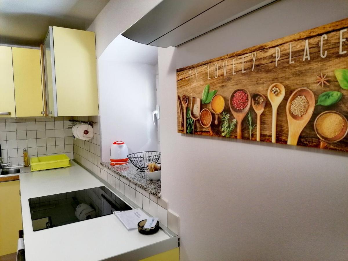 Apartment Veli Dvor Cres Bagian luar foto